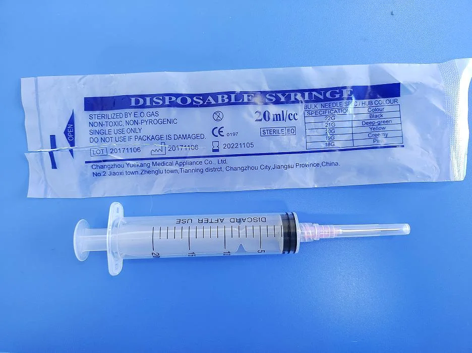 Disposable Sterilized Veterinary Syringe 20ml with 18gx3/4